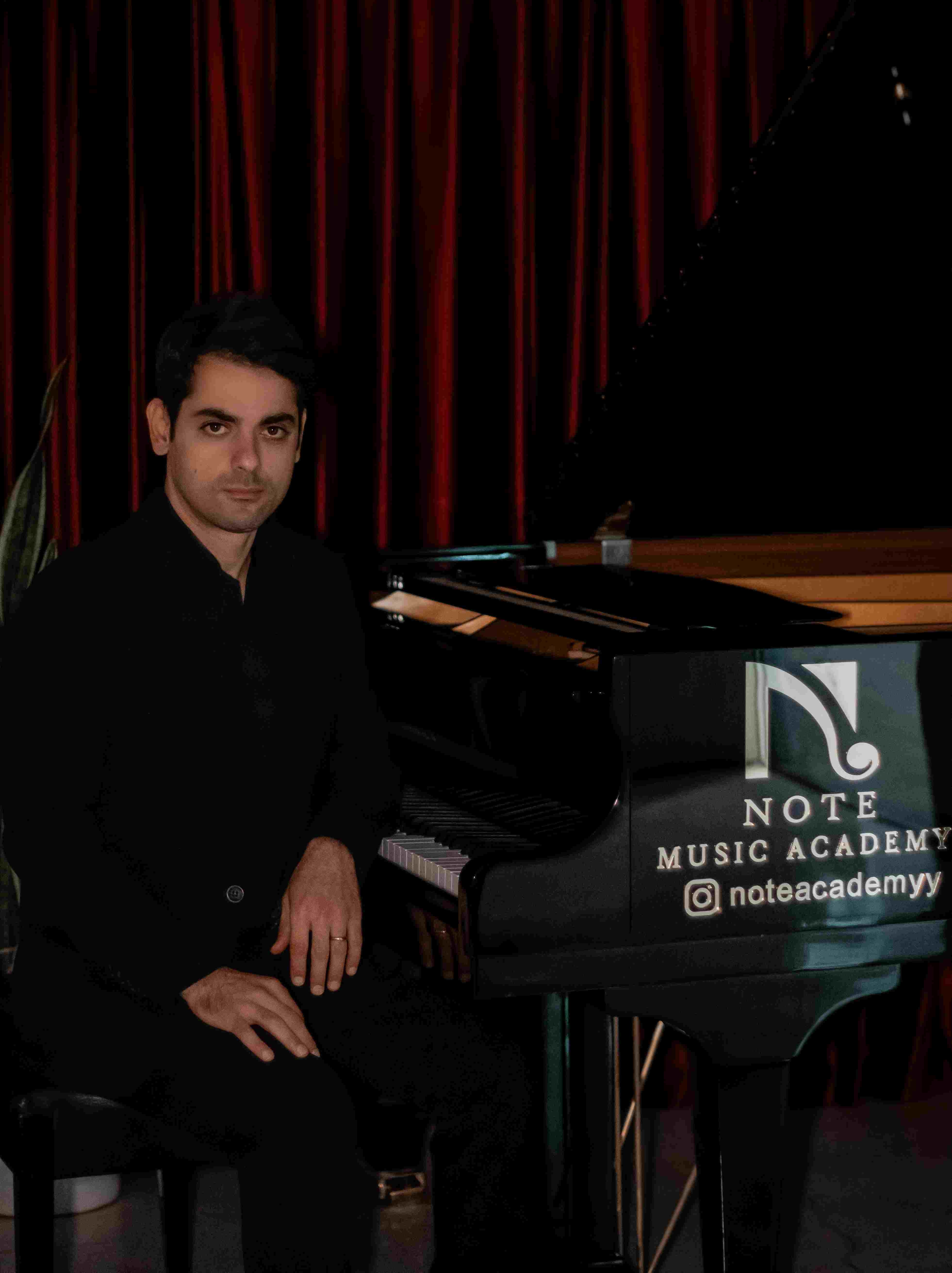 فرزاد حیدری